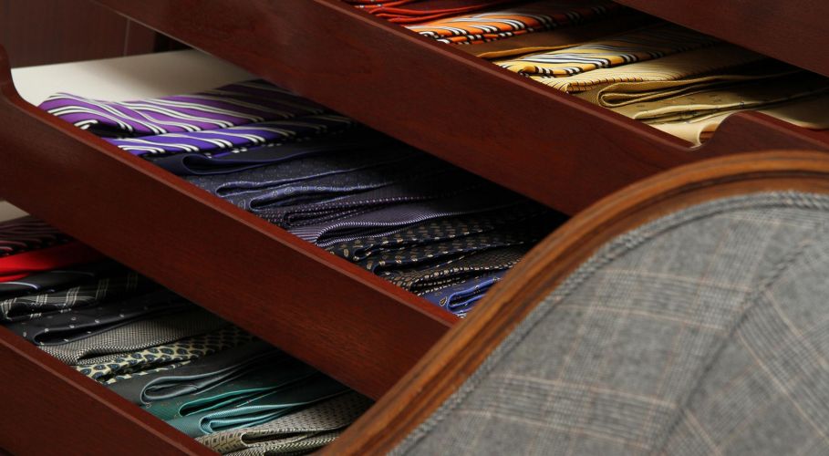 Drawers with Ties